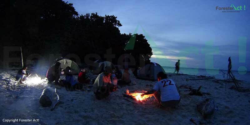 Berkemah di Sekitar Pulau Tidung